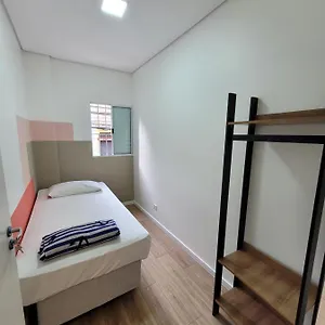  Hostal Self